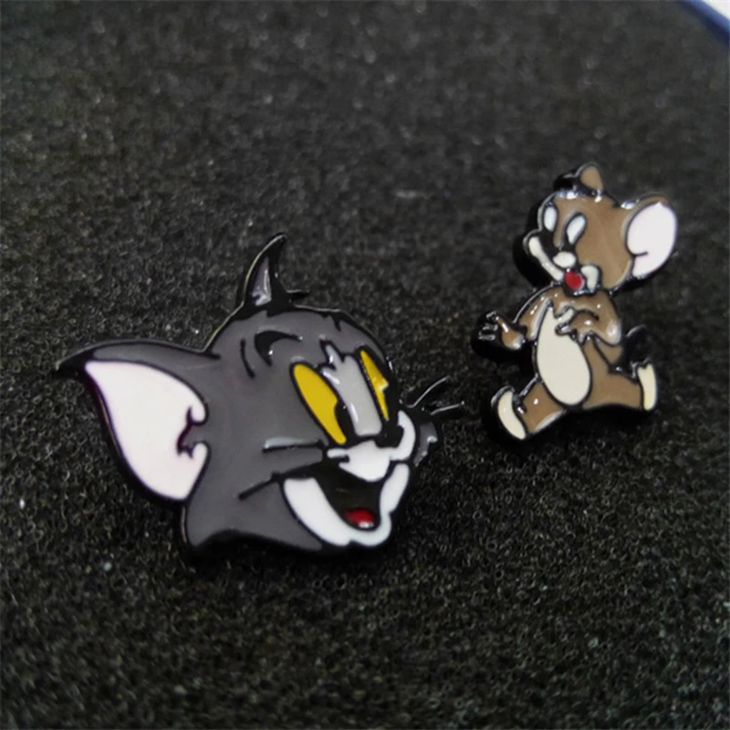 HJ344 Hot Sale Classic Cartoon Anime Cute Cat and Mouse Asymmetry Animal Stud Earrings Girl Children kids Gift Jewelry
HJ344 Hot Sale Classic Cartoon Anime Cute Cat and Mouse Asymmetry Animal Stud Earrings Girl Children kids Gift Jewelry