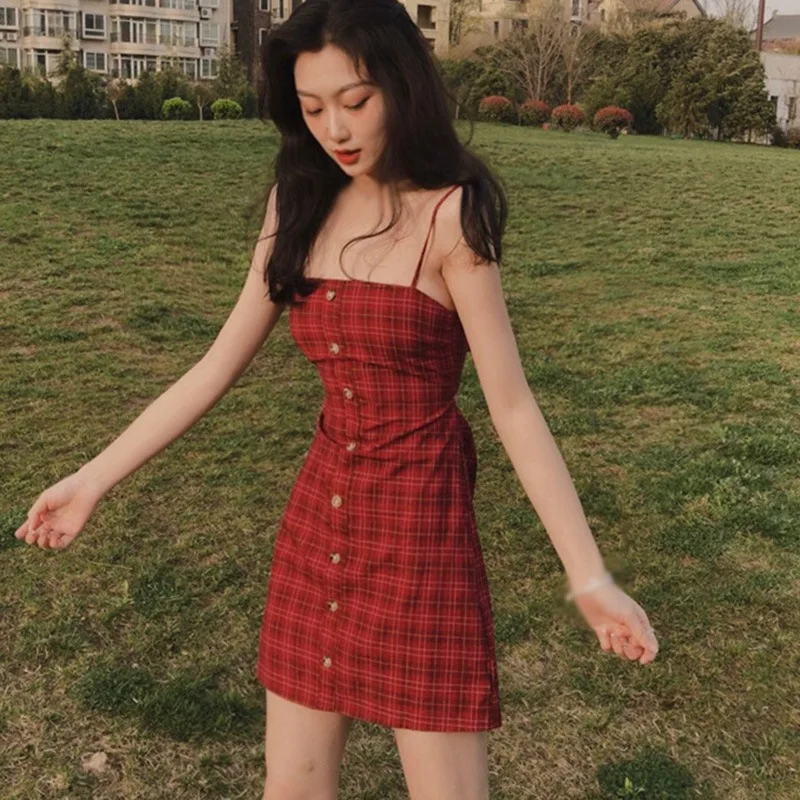 ROPALIA Retro Red Plaid Sling Dress Summer Sexy Backless High Waist Women's Dress
ROPALIA Retro Red Plaid Sling Dress Summer Sexy Backless High Waist Women's Dress