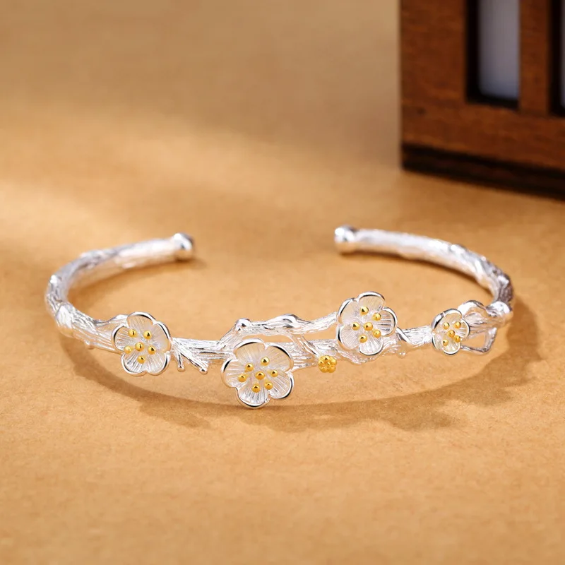 2021 Retro Creative Silver Sakura Women's Cuff Bracelet Two Color Flower Bracelet Handmade Silver Personalized Jewelry Wholesale
2021 Retro Creative Silver Sakura Women's Cuff Bracelet Two Color Flower Bracelet Handmade Silver Personalized Jewelry Wholesale