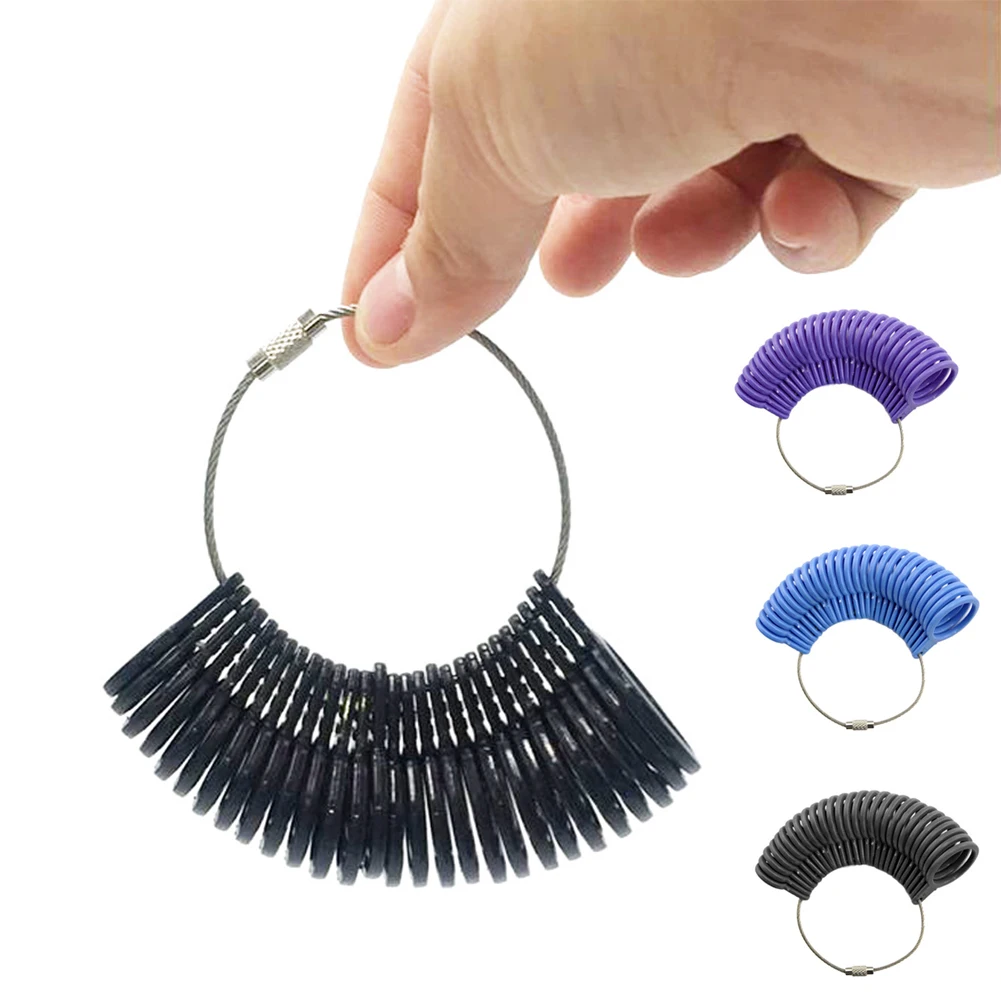 US 0-13 UK A-Z Easy To Use Set Multifunctional Finger Portable Round Practical Gift Gauge Ring Sizer Plastic Jewelry Measurement
US 0-13 UK A-Z Easy To Use Set Multifunctional Finger Portable Round Practical Gift Gauge Ring Sizer Plastic Jewelry Measurement