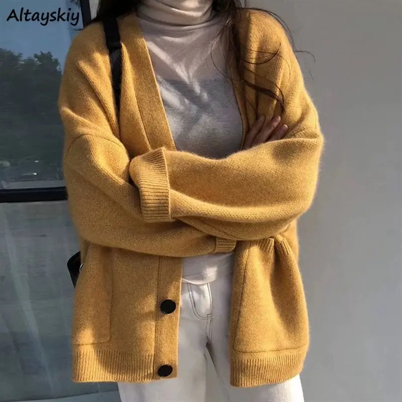 Sweaters Women Solid V-Neck Long Sleeve Leisure All-match Minimalist Autumn Ladies Cardigan Loose Lazy Korean Style Knitted Wear
Sweaters Women Solid V-Neck Long Sleeve Leisure All-match Minimalist Autumn Ladies Cardigan Loose Lazy Korean Style Knitted Wear