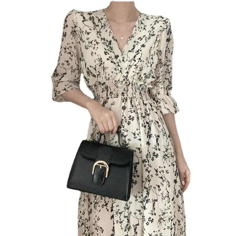 Women Retro Floral Dress Cross V Neck Wooden Ear Slim Long Vestido Summer Elegant Chiffon Short Sleeve Dresses Femme Mini Skirt
Women Retro Floral Dress Cross V Neck Wooden Ear Slim Long Vestido Summer Elegant Chiffon Short Sleeve Dresses Femme Mini Skirt