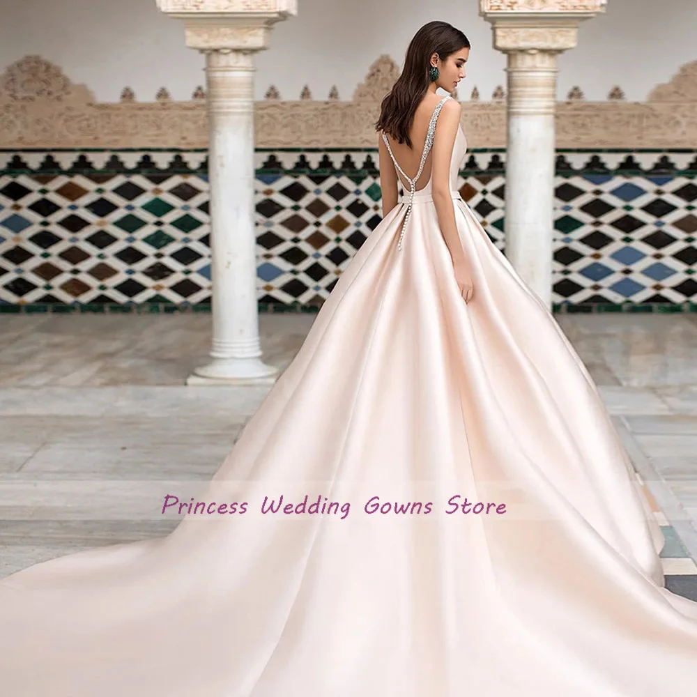 Luxury Matte Soft Satin A Line Wedding Dresses Sleeveless High Waist Gowns O Neck Diamond Backless Button
Luxury Matte Soft Satin A Line Wedding Dresses Sleeveless High Waist Gowns O Neck Diamond Backless Button