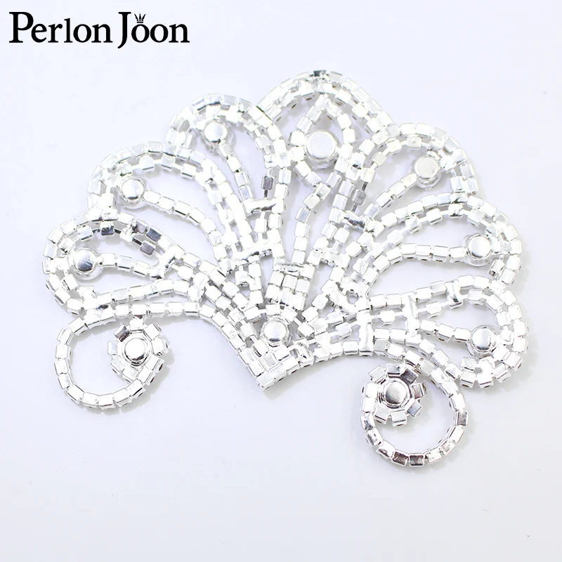 1PCS DIY Flowers rhinestone applique crystal patch sewing for Bridal veil Headwear decoration accessories YHX084
1PCS DIY Flowers rhinestone applique crystal patch sewing for Bridal veil Headwear decoration accessories YHX084