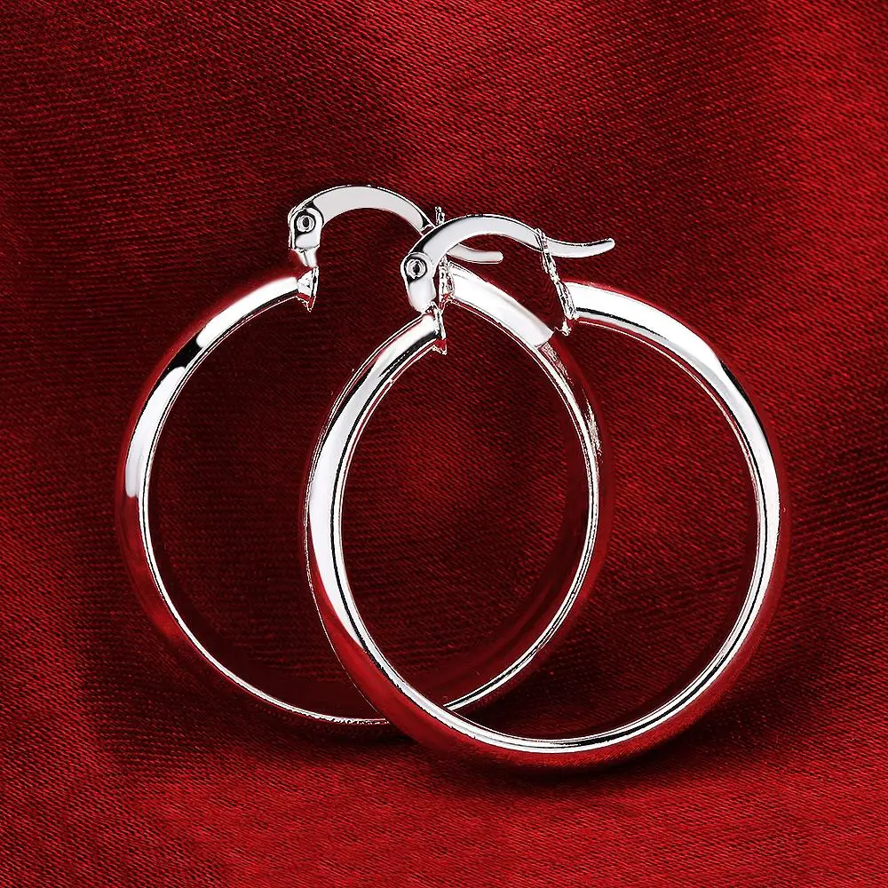 Hot 925 Sterling Silver popular 18K gold 4CM smooth Big circle hoop Earrings for Women Christmas gift fine party wedding Jewelry
Hot 925 Sterling Silver popular 18K gold 4CM smooth Big circle hoop Earrings for Women Christmas gift fine party wedding Jewelry