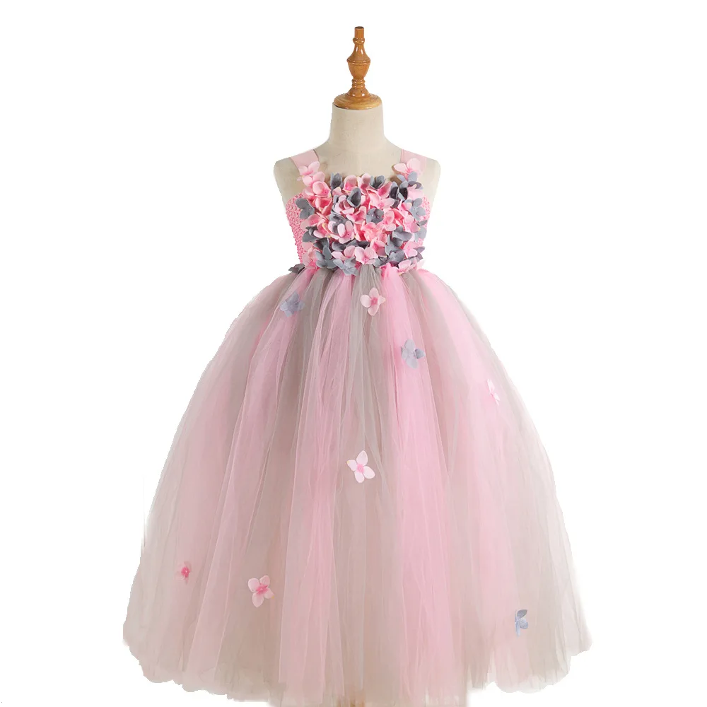 Шикарное платье с цветочным принтом для девочек на свадьбу, лето 2019
Шикарное платье с цветочным принтом для девочек на свадьбу, лето 2019