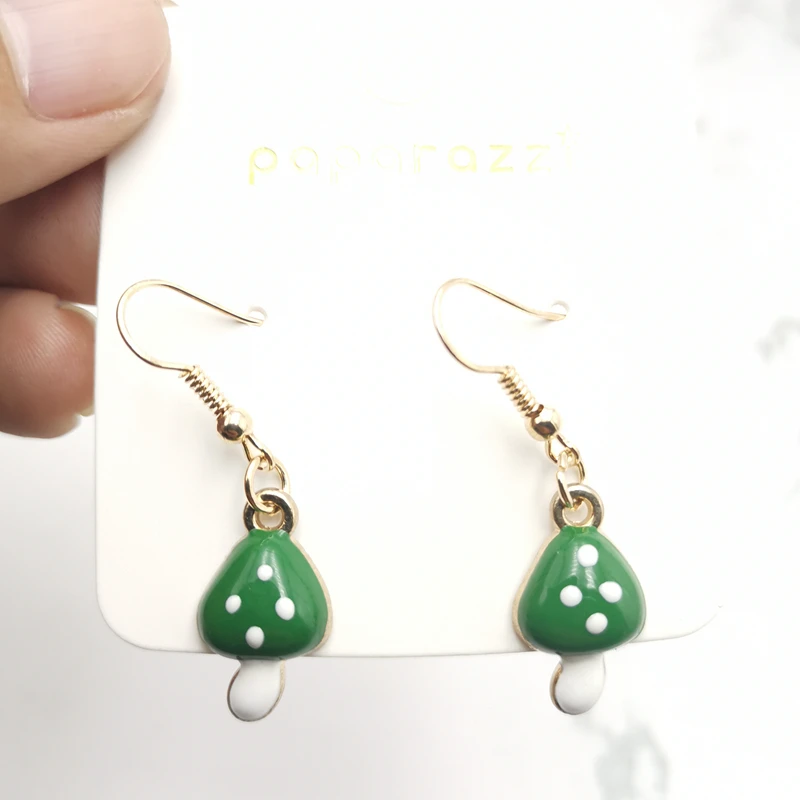New 2020 Ladies Environmental Theme Girls Party Earrings Party Pink Green Gradient Mushroom Long Pendant Earrings
New 2020 Ladies Environmental Theme Girls Party Earrings Party Pink Green Gradient Mushroom Long Pendant Earrings
