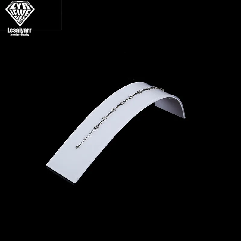 Акриловая изогнутая и S-образная подставка для браслета ожерелья демонстрационная подставка Нефритовое ожерелье браслет поддержка ювелирные изделия браслет держатель счетчик дисплей
Акриловая изогнутая и S-образная подставка для браслета ожерелья демонстрационная подставка Нефритовое ожерелье браслет поддержка ювелирные изделия браслет держатель счетчик дисплей