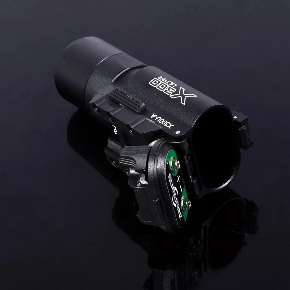 Tactical SF X300 Ultra Pistol Gun Light X300U 500 Lumens High Output Weapon Flashlight Fit 20mm Picatinny Weaver Rail
Tactical SF X300 Ultra Pistol Gun Light X300U 500 Lumens High Output Weapon Flashlight Fit 20mm Picatinny Weaver Rail