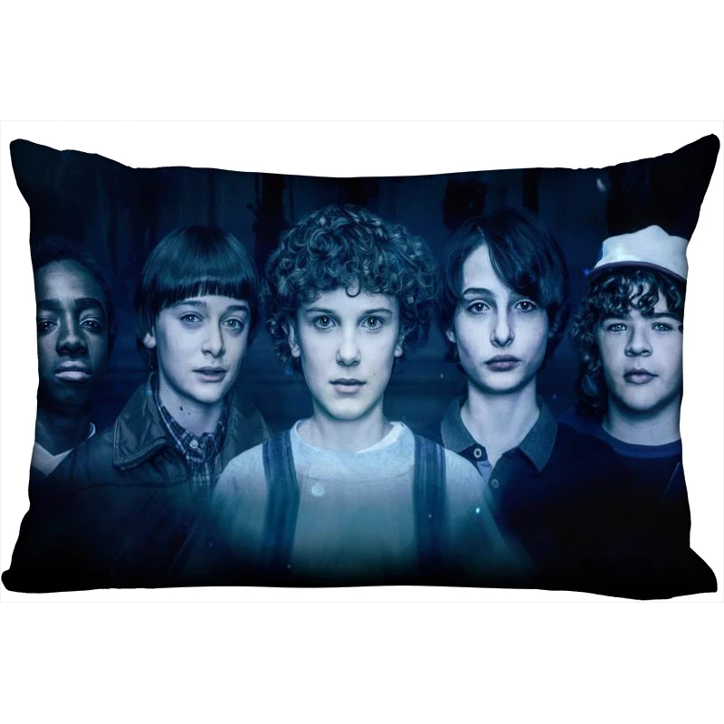Чехол-наволочка для подушки с рисунком на тему ТВ и странные дела
Чехол-наволочка для подушки с рисунком на тему ТВ и странные дела
