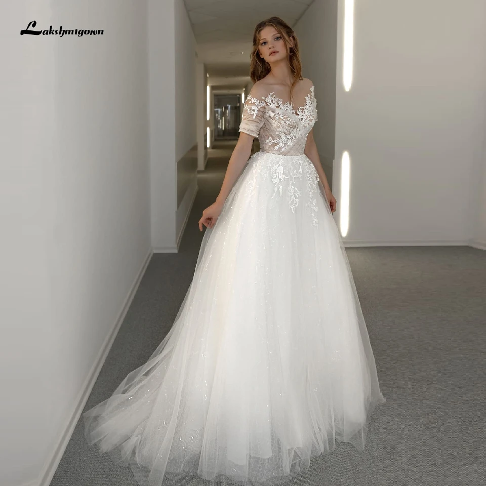Lakshmigown цельнокроеное свадебное платье 2021 Vestito da Bride, сексуальное ТРАПЕЦИЕВИДНОЕ Тюлевое свадебное платье в стиле бохо, кружевное женское пла...
Lakshmigown цельнокроеное свадебное платье 2021 Vestito da Bride, сексуальное ТРАПЕЦИЕВИДНОЕ Тюлевое свадебное платье в стиле бохо, кружевное женское пла...