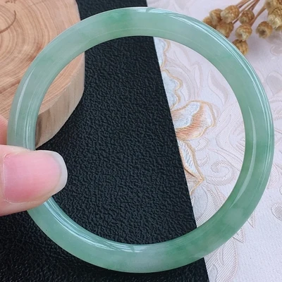 Zheru Jewelry Natural Burmese Jadeite Round Bar Green 54-62mm Bracelet Elegant Princess Jewelry Gift for Mom and Girlfriend
Zheru Jewelry Natural Burmese Jadeite Round Bar Green 54-62mm Bracelet Elegant Princess Jewelry Gift for Mom and Girlfriend