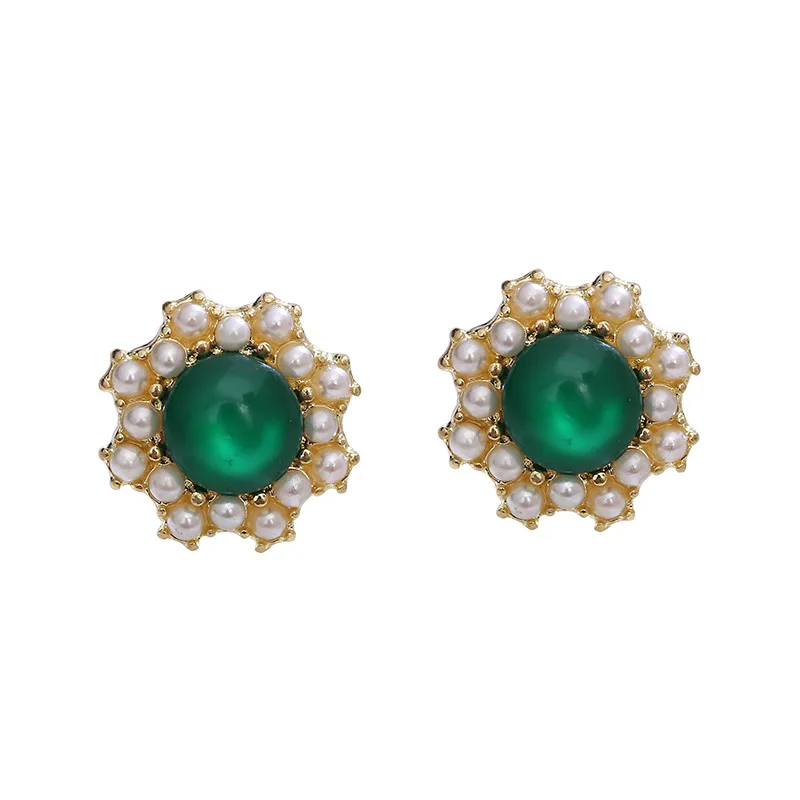 2020 New Vintage Round Green Crystal Stone Stud Earrings Women Fashion Temperament Ear Stud Pearls Round Stone Jewelry
2020 New Vintage Round Green Crystal Stone Stud Earrings Women Fashion Temperament Ear Stud Pearls Round Stone Jewelry