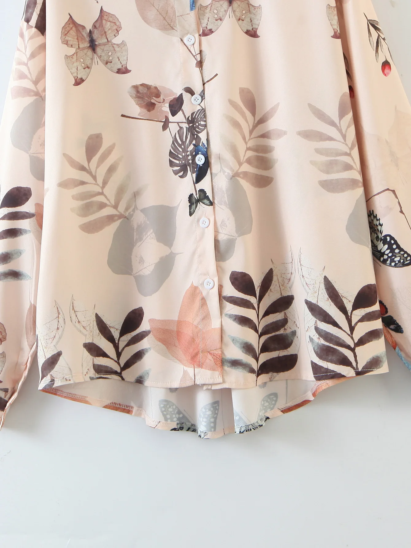 Casual Loose Women Shirts 2020 Autumn Plus Size Print Butterfly Blouse Long Sleeve Buttons Streetwear Women Tops
Casual Loose Women Shirts 2020 Autumn Plus Size Print Butterfly Blouse Long Sleeve Buttons Streetwear Women Tops