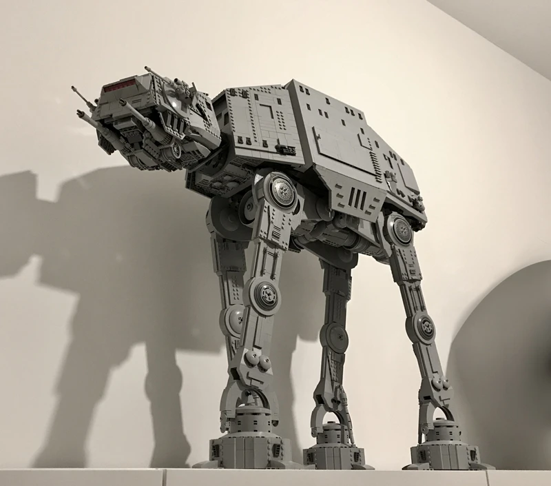 Строительный блок Lepinins Interstellar из маленьких частиц MOC, вездеходы, бронированные ходунки AT-AT для мальчиков, сборные игрушки, подарок на день ро...
Строительный блок Lepinins Interstellar из маленьких частиц MOC, вездеходы, бронированные ходунки AT-AT для мальчиков, сборные игрушки, подарок на день ро...
