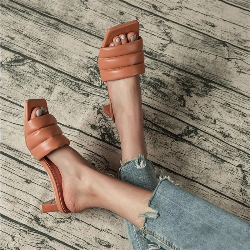 Women Brand Slippers 2021 Summer Outdoor Beach Flip Flop Open Toe Flat Casual Low Heel Leisure Sandal Female Slides
Women Brand Slippers 2021 Summer Outdoor Beach Flip Flop Open Toe Flat Casual Low Heel Leisure Sandal Female Slides