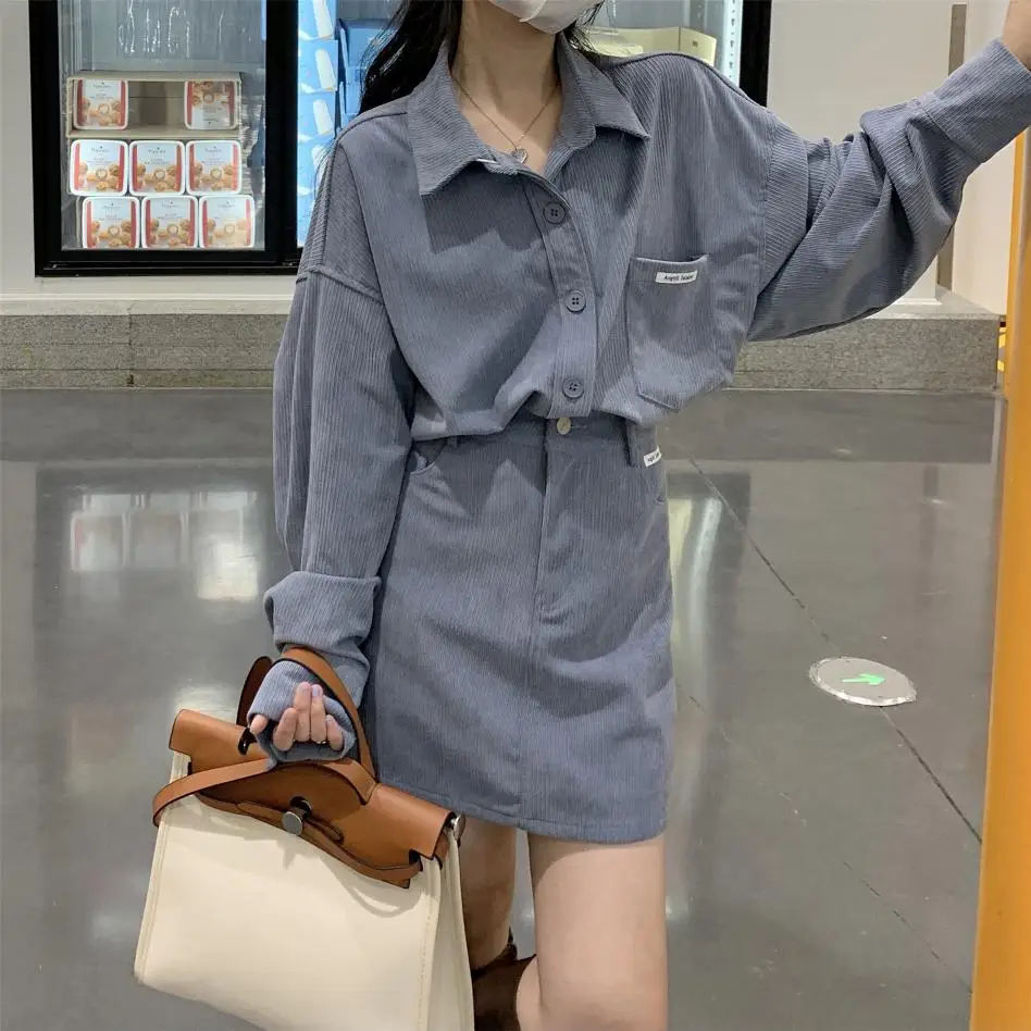 Fall Casual Corduroy Two-Piece Set Women Oversized Single-Breasted Shirt With High Waist A-Line Skirt Setup Girl Fashion Outfit
Fall Casual Corduroy Two-Piece Set Women Oversized Single-Breasted Shirt With High Waist A-Line Skirt Setup Girl Fashion Outfit