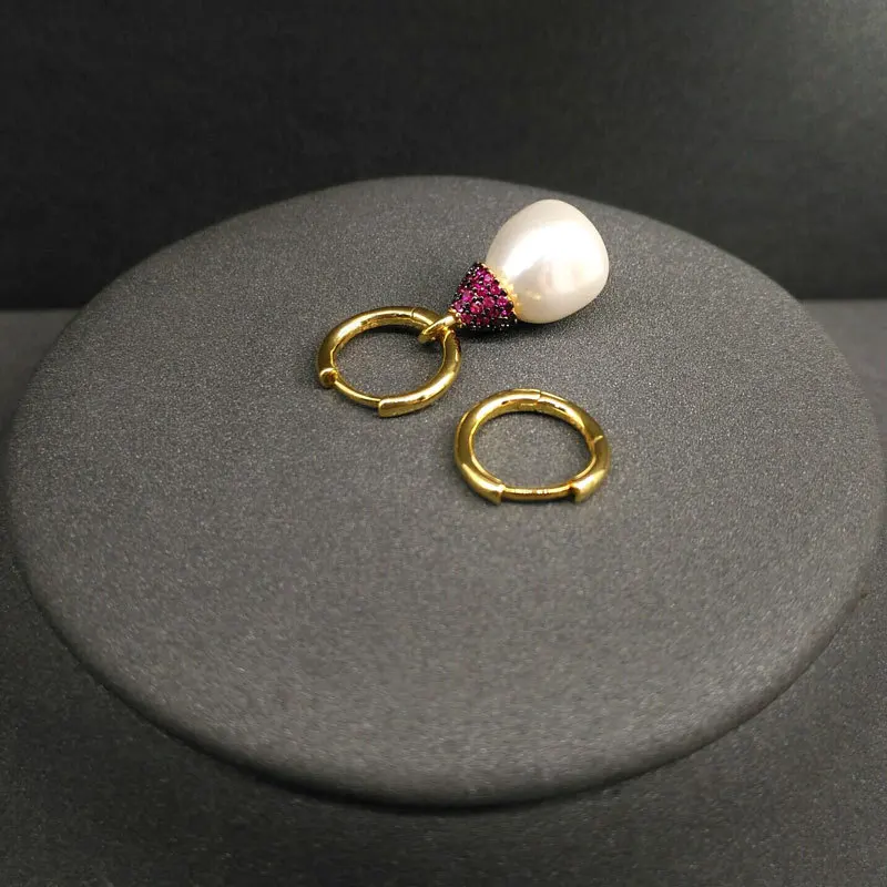 Stud Earring Asymmetric Baroque Pearl Earring S925 Sterling Silver Earring Female Fashion Bohemian Style Brand Luxury Jewelry
Stud Earring Asymmetric Baroque Pearl Earring S925 Sterling Silver Earring Female Fashion Bohemian Style Brand Luxury Jewelry