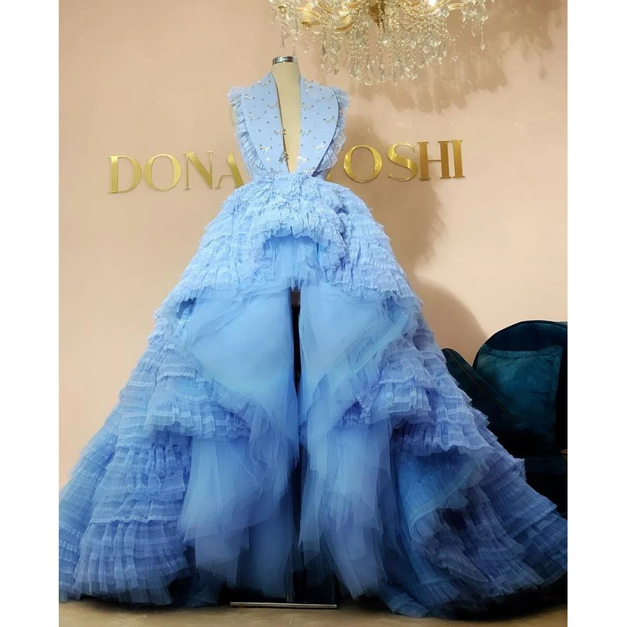 Blue Luxury Elegant Wedding Dresses Deep V-Neck Crystals Ruffles Tiered Hi-Lo Ball Gown Women Evening Party Gowns Custom Made
Blue Luxury Elegant Wedding Dresses Deep V-Neck Crystals Ruffles Tiered Hi-Lo Ball Gown Women Evening Party Gowns Custom Made