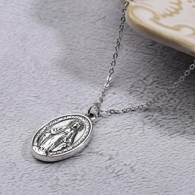 Light luxury coin necklace pure silver virgin Mary cameo pendant clavicle chain versatile necklace for both men and women3
Light luxury coin necklace pure silver virgin Mary cameo pendant clavicle chain versatile necklace for both men and women3