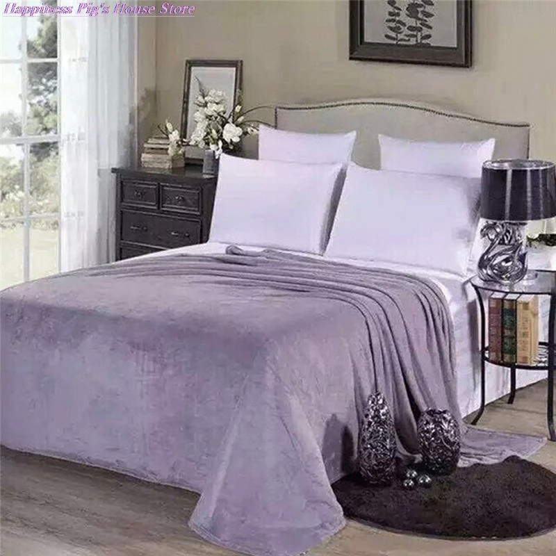 1PCS Bed Blanket Fleece Blankets For Bed Throw Blanket Machine Washable Home Textile Solid 50cm * 70cm Random Color
1PCS Bed Blanket Fleece Blankets For Bed Throw Blanket Machine Washable Home Textile Solid 50cm * 70cm Random Color
