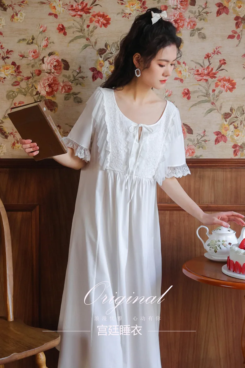 Women's Sexy Elegant Ruffled Lace Patchwork Short-Sleeved Nightgown Summer Loose Retro Court Style Princess White Night Dress
Women's Sexy Elegant Ruffled Lace Patchwork Short-Sleeved Nightgown Summer Loose Retro Court Style Princess White Night Dress