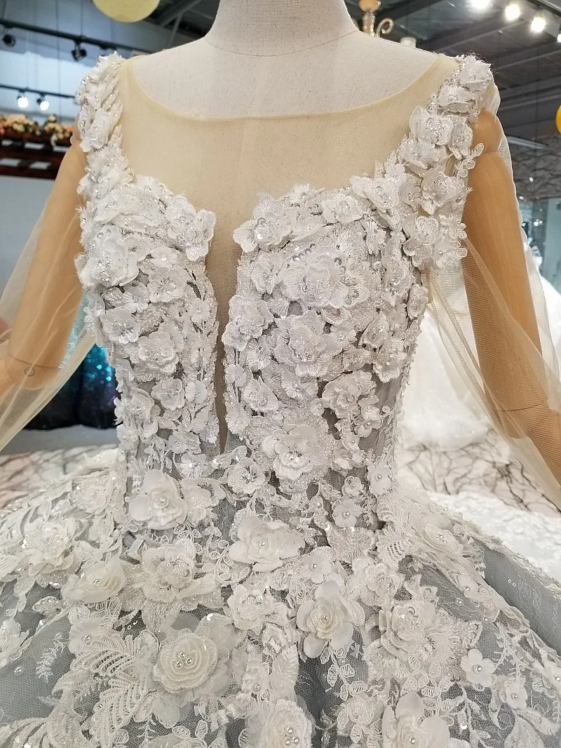 BGW 31121ht Royal Ball Gown Evening Dress With 3d Petal Flowers Tulle Long Sleeves O Neck Beaded Dubai Women Occasion Dress 2020
BGW 31121ht Royal Ball Gown Evening Dress With 3d Petal Flowers Tulle Long Sleeves O Neck Beaded Dubai Women Occasion Dress 2020