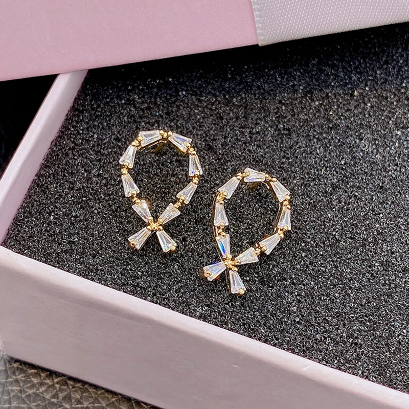 Trendy Fine Round Shape Crystal Balloon Stud Earrings for Women Girl Jewelry Shiny AAA Zirconia S925 Needle Party Gift Ins Hot
Trendy Fine Round Shape Crystal Balloon Stud Earrings for Women Girl Jewelry Shiny AAA Zirconia S925 Needle Party Gift Ins Hot