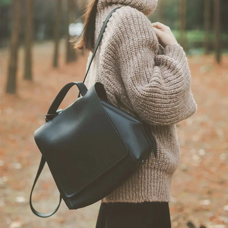Small Fragrance Style Backpack Bag Female 2021 New Simple Women's Bag Large Capacity Backpack Leisure Student Schoolbag
Small Fragrance Style Backpack Bag Female 2021 New Simple Women's Bag Large Capacity Backpack Leisure Student Schoolbag