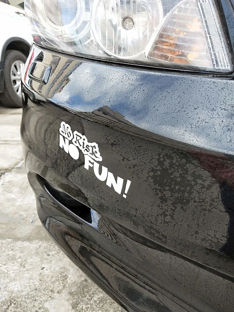 ZTTZDY 14CM*4.5CM Fun Words No Risk No Fun Vinyl Car Sticker Decal Black/Silver ZJ2-0003 
ZTTZDY 14CM*4.5CM Fun Words No Risk No Fun Vinyl Car Sticker Decal Black/Silver ZJ2-0003