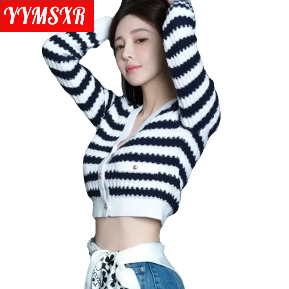 Women Sweater Loose-fitting Coat Autumn and Winter New Knitted Cardigan V-neck Short Slim Retro Jacket Striped Elegant Clothes
Women Sweater Loose-fitting Coat Autumn and Winter New Knitted Cardigan V-neck Short Slim Retro Jacket Striped Elegant Clothes