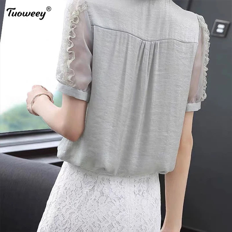 Women's Solid Color Short Sleeve Lace Up V-Neck Patchwork Elegant Tops Women's Spring Summer Style Chiffon Blouses Shirts 
Women's Solid Color Short Sleeve Lace Up V-Neck Patchwork Elegant Tops Women's Spring Summer Style Chiffon Blouses Shirts
