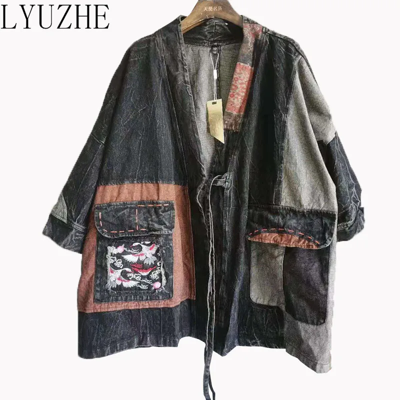 LYUZHE Vintage Embroidery Pockets Denim Coat Women 2021 Autumn V-Neck Belt Denim Jacket Plus Size Patchwork Jacket Black QDY368
LYUZHE Vintage Embroidery Pockets Denim Coat Women 2021 Autumn V-Neck Belt Denim Jacket Plus Size Patchwork Jacket Black QDY368