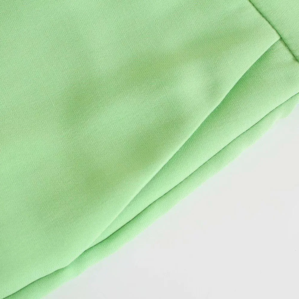 2021 Za New Women Chic Fashion Green Side Pockets Straight Pants Vintage High Waist Neutral Wind Female Trousers Mujer
2021 Za New Women Chic Fashion Green Side Pockets Straight Pants Vintage High Waist Neutral Wind Female Trousers Mujer