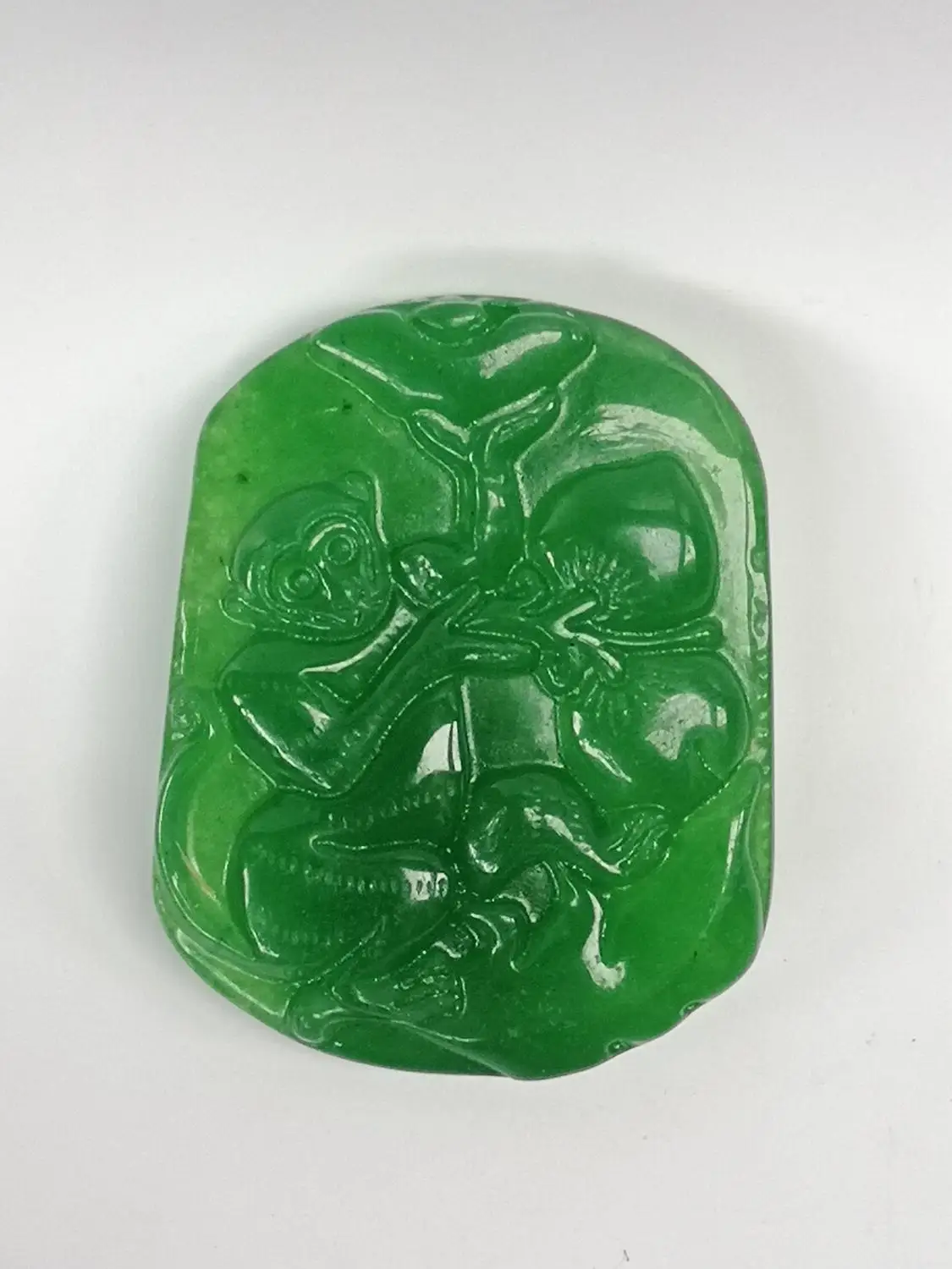 YIZHU CULTUER ART Beautiful Collected Chinese Jadeite Jade Carving Zodiac Monkey Coin Peach Necklace Pendant
YIZHU CULTUER ART Beautiful Collected Chinese Jadeite Jade Carving Zodiac Monkey Coin Peach Necklace Pendant