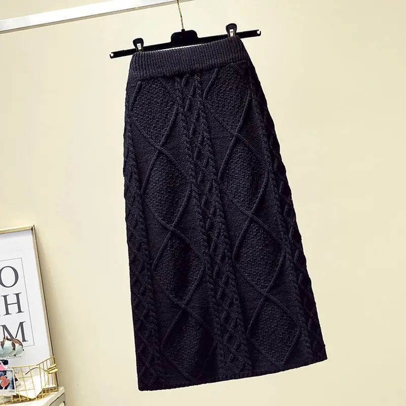Long Midi Knit Skirt Women Autumn Winter Warm Korean Chic Vintage Rhombus Pattern Twisted Knitted Pencil Skirts Ladies Y339
Long Midi Knit Skirt Women Autumn Winter Warm Korean Chic Vintage Rhombus Pattern Twisted Knitted Pencil Skirts Ladies Y339