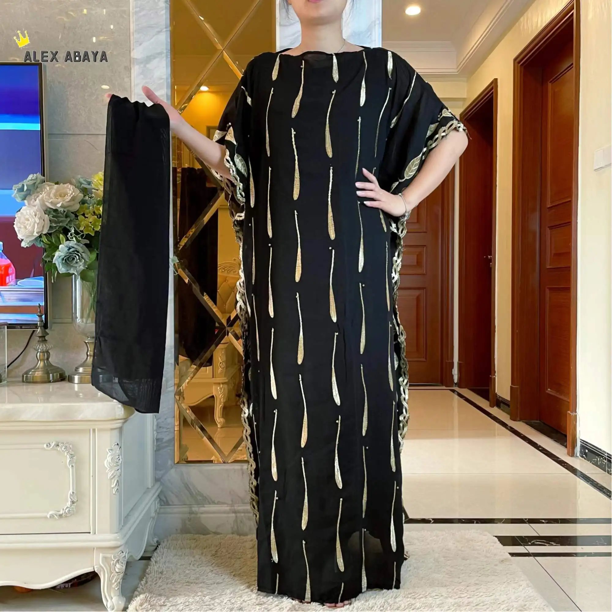 2022 Abayas Dubai Islamic Clothing Embroidery Fashion Hijab Dresses Maxi Muslim For Women Bonbou Kaftan Turkey Robe
2022 Abayas Dubai Islamic Clothing Embroidery Fashion Hijab Dresses Maxi Muslim For Women Bonbou Kaftan Turkey Robe