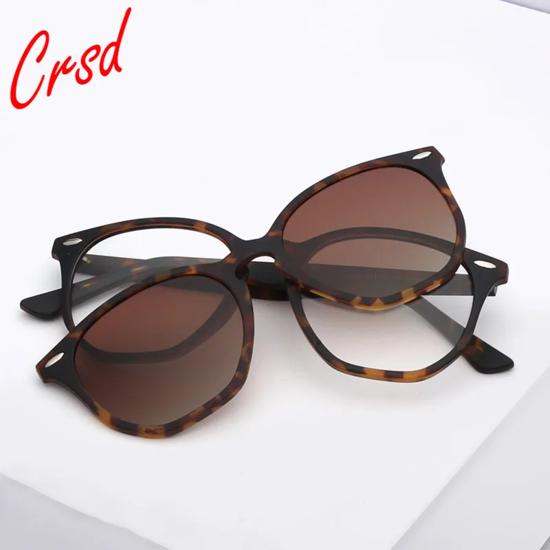 New Vintage Anti Blue Light Glasses Frames Polarized Sunglasses Female Magnetic Clip Fashion Computer Eyeglasses 2021
New Vintage Anti Blue Light Glasses Frames Polarized Sunglasses Female Magnetic Clip Fashion Computer Eyeglasses 2021