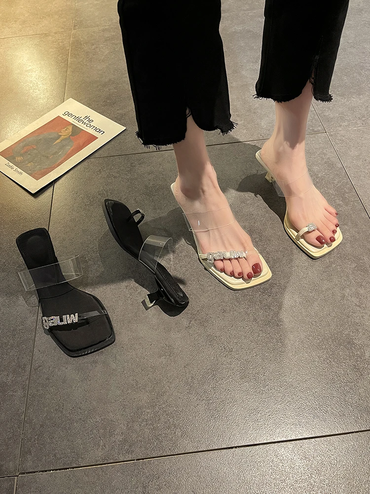 Pu Leather Summer Women candy rivet Slippers Female Slides Women Flat Summers Shoes Solid Ladies Sandals босоножки женские
Pu Leather Summer Women candy rivet Slippers Female Slides Women Flat Summers Shoes Solid Ladies Sandals босоножки женские