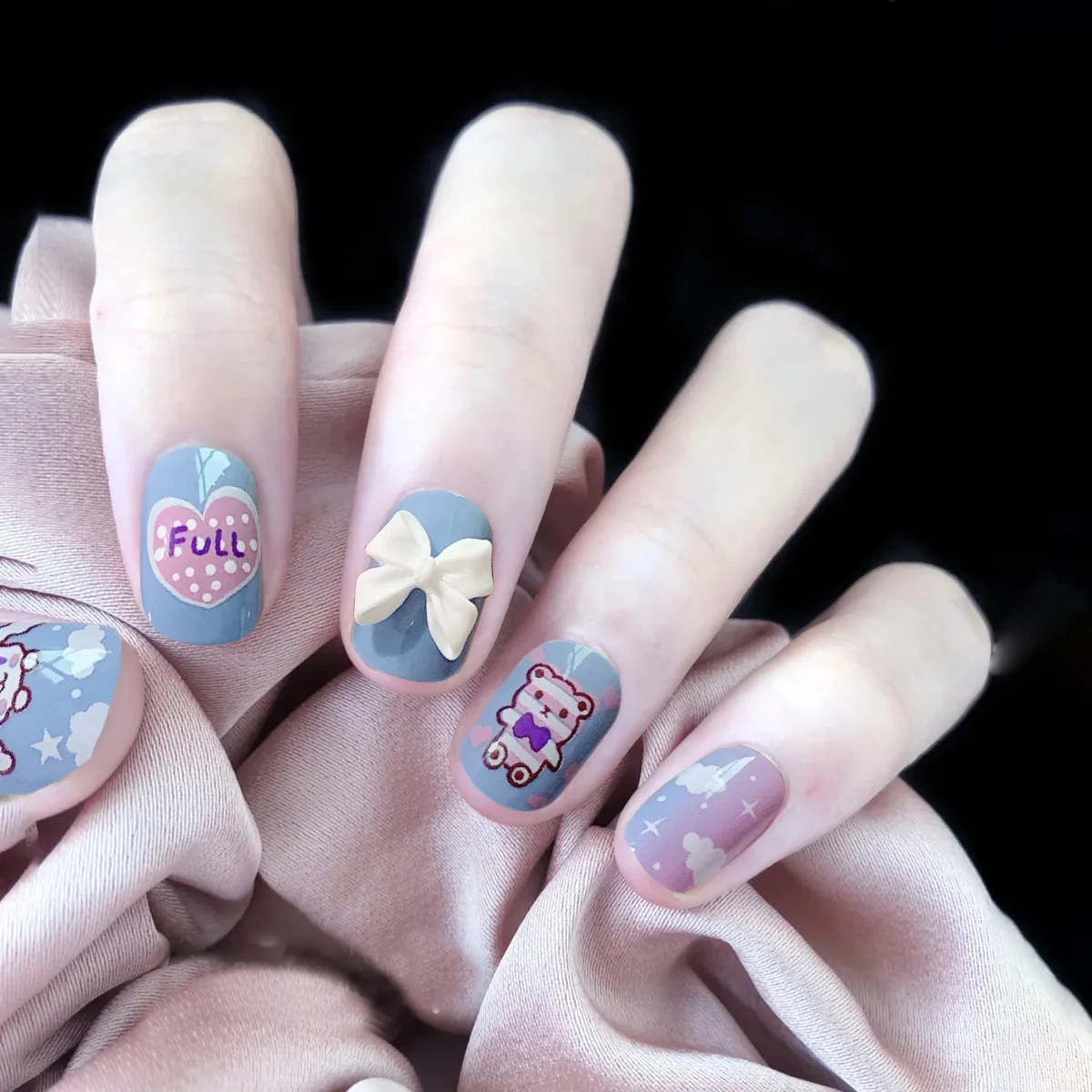 Fake Nail Patch Short Round Head Nails Sweet Style White Bow Nail Art Finished Nail Piece 24PCS Glue Type Best Gifts DL
Fake Nail Patch Short Round Head Nails Sweet Style White Bow Nail Art Finished Nail Piece 24PCS Glue Type Best Gifts DL
