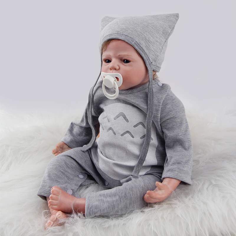 ZIYIUI Realistic Silicone Vinyl Reborn Doll 55 Cm Newborn Baby Boy With Open Eyes As Children Playmate Birthday Gift
ZIYIUI Realistic Silicone Vinyl Reborn Doll 55 Cm Newborn Baby Boy With Open Eyes As Children Playmate Birthday Gift