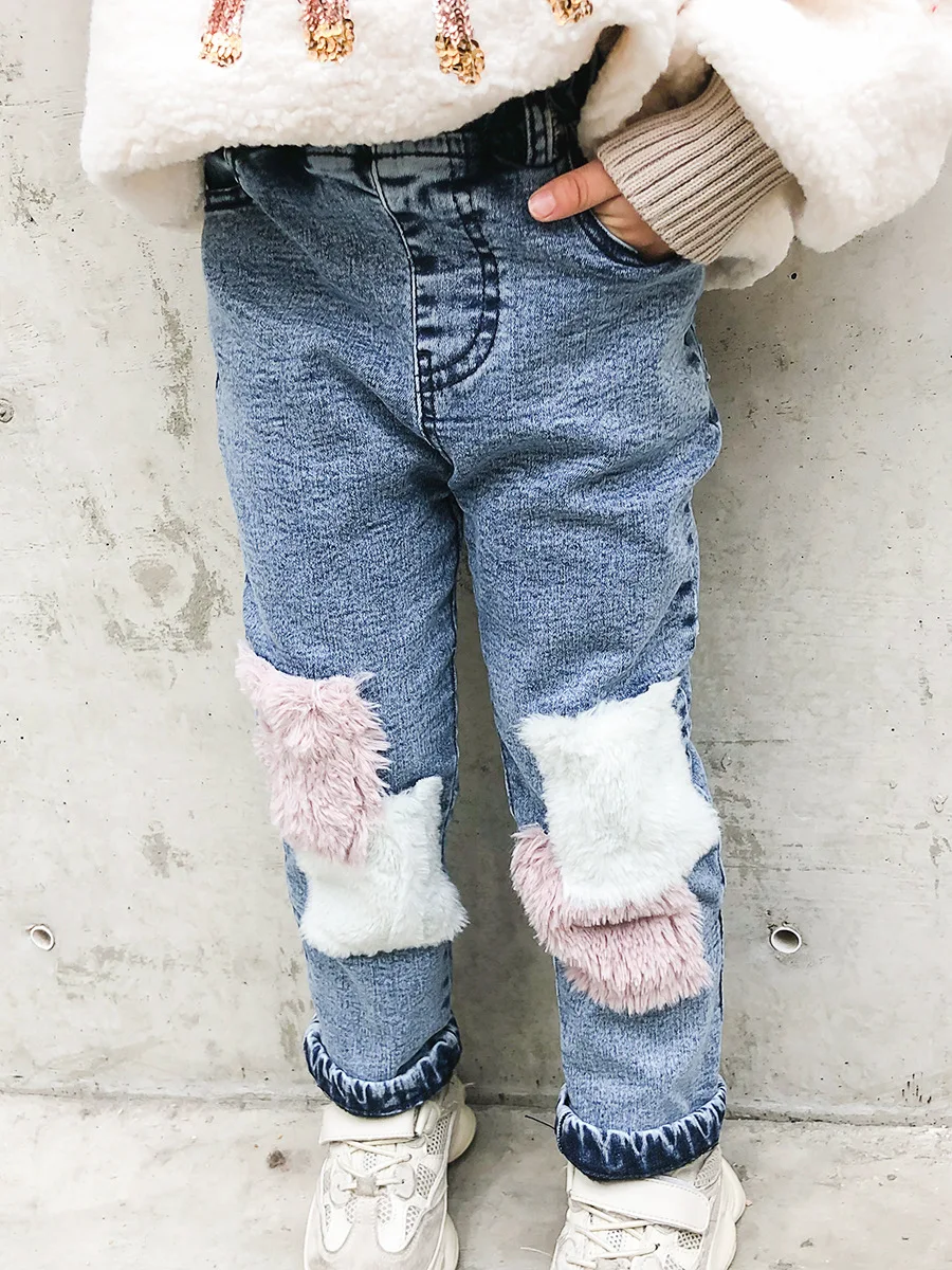 LZH 2021 Winter Children's Jeans Girls Casual Warm Pants For Children Clothing 2-3-4-5-6 Years Baby Girls Pants Kids Trousers
LZH 2021 Winter Children's Jeans Girls Casual Warm Pants For Children Clothing 2-3-4-5-6 Years Baby Girls Pants Kids Trousers
