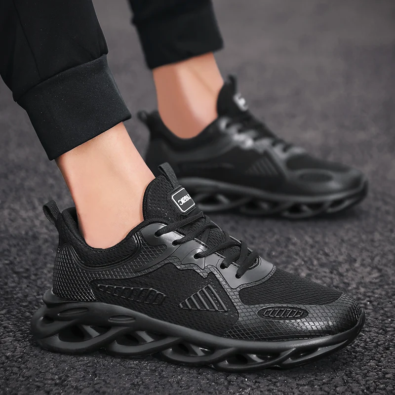 Schoenen Mannen Sneakers Zapatillas Informales Hombre Mens Casual Shoes Hot Sale Sapato Causal For Men Trainers Sapatos
Schoenen Mannen Sneakers Zapatillas Informales Hombre Mens Casual Shoes Hot Sale Sapato Causal For Men Trainers Sapatos