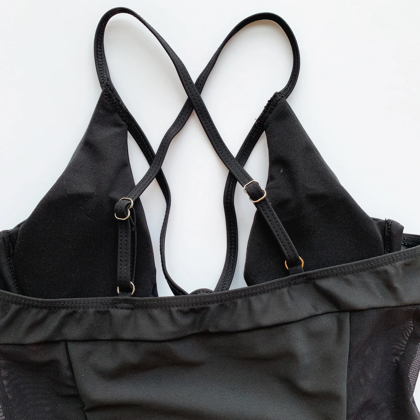2021 New Swimsuit Solid Color Steel Ring One-piece Bikini Women's Swimwear V Tobikini Sexy Swimsuit Women Plus Size Swimwear
2021 New Swimsuit Solid Color Steel Ring One-piece Bikini Women's Swimwear V Tobikini Sexy Swimsuit Women Plus Size Swimwear