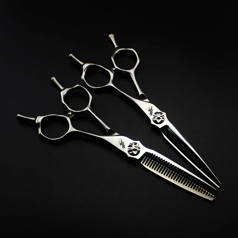 6.0inch hairdressing set Pet scissors Japan 440C Sharp Quick-cut hair scissors with advanced screws Adjustable
6.0inch hairdressing set Pet scissors Japan 440C Sharp Quick-cut hair scissors with advanced screws Adjustable
