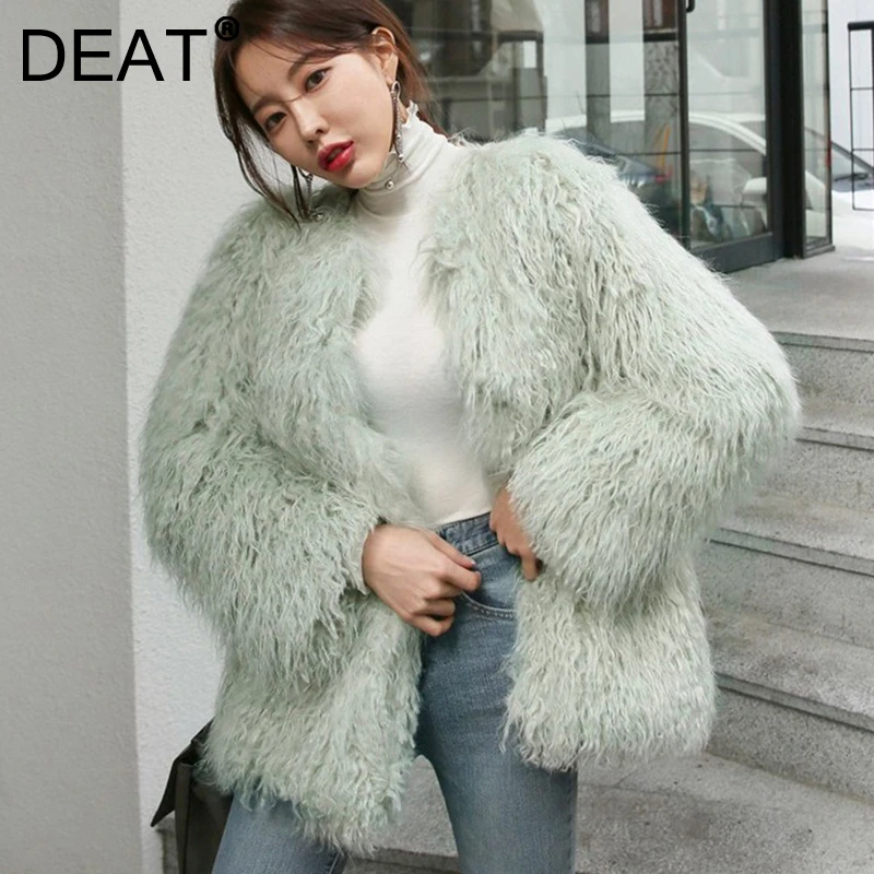 DEAT Wool 2021 Autumn And Winter New Fashion Solid Color Artificial Sheep Curly Hair Wind Long Fur Like Coat For Women 7I1900
DEAT Wool 2021 Autumn And Winter New Fashion Solid Color Artificial Sheep Curly Hair Wind Long Fur Like Coat For Women 7I1900