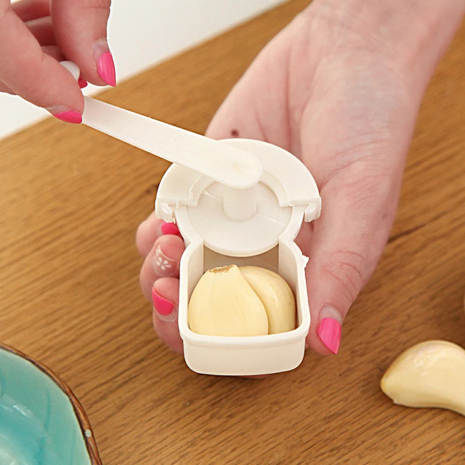 Imitating Stainless Steel Garlic Press Crusher Kitchen Cooking Vegetables Ginger Squeezer Masher Handheld Ginger Mincer Tools
Imitating Stainless Steel Garlic Press Crusher Kitchen Cooking Vegetables Ginger Squeezer Masher Handheld Ginger Mincer Tools