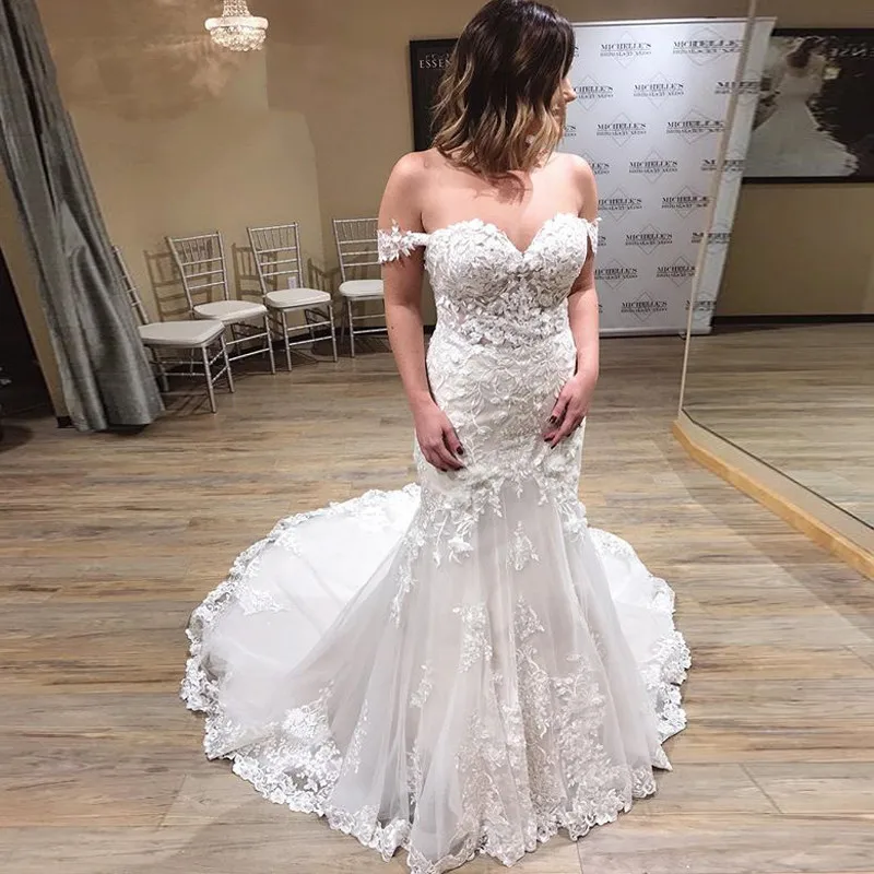 2020 Vintage Mermaid Wedding Dresses Lace Applique Off The Shoulder Sweep Train Boho Tulle Wedding Dress Bridal Gowns Plus Size
2020 Vintage Mermaid Wedding Dresses Lace Applique Off The Shoulder Sweep Train Boho Tulle Wedding Dress Bridal Gowns Plus Size