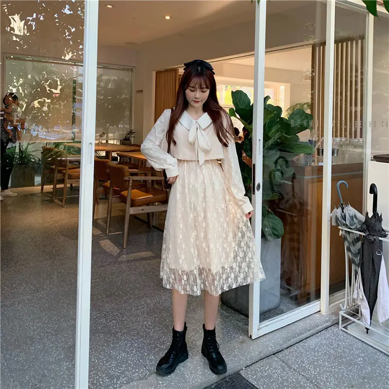 Dress Autumn Winter Long-Sleeved Lace Skirt Autumn Fashion Two-Piece Set Skirt Dresses for Women Vestido De Mujer
Dress Autumn Winter Long-Sleeved Lace Skirt Autumn Fashion Two-Piece Set Skirt Dresses for Women Vestido De Mujer