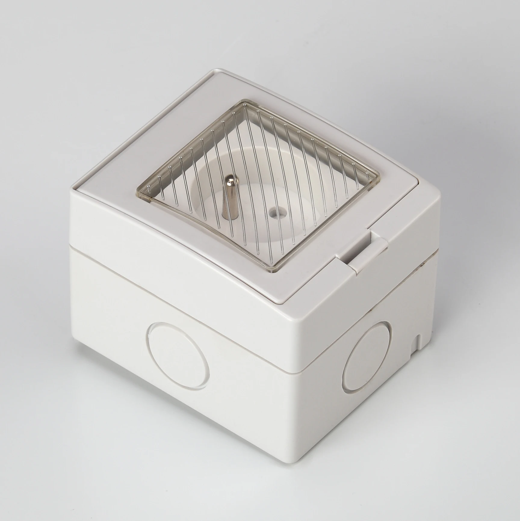 IP55 Waterproof Dust-proof Outdoor External Power Single Socket Outlet With Cover 110~250V French Standard 16A
IP55 Waterproof Dust-proof Outdoor External Power Single Socket Outlet With Cover 110~250V French Standard 16A